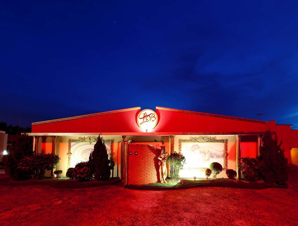 Hotel & Motel Le Baron (Adults Only) Pôrto Ferreira エクステリア 写真